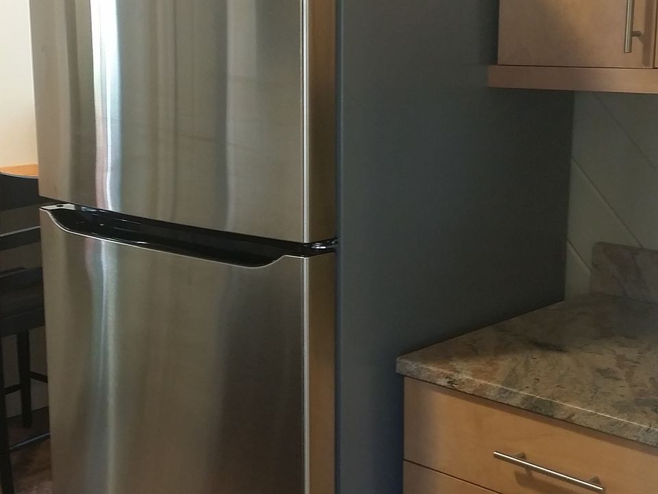 Stainless appliances