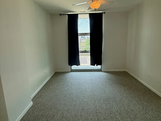 225 S Sangamon St #310 — Photo 4