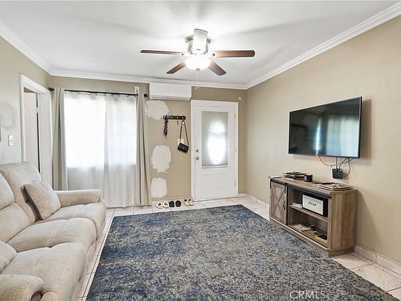 4th image of 8340 Quimby St