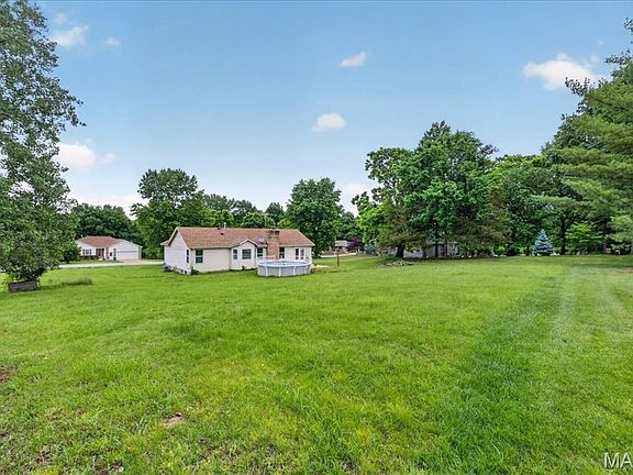 4th image of 1942 Kesha Ct