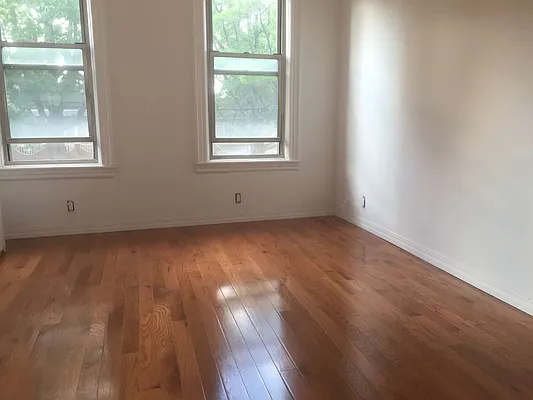 Rented by Tri Boro Terrace Realty | media 5