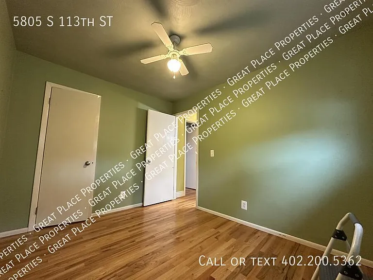5805 S 113th St — Photo 12