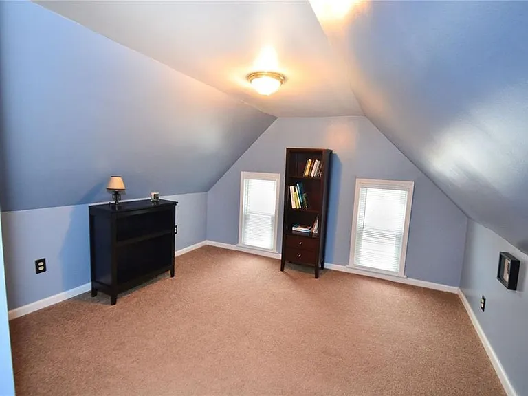 44 Bloomfield Pl — Photo 14