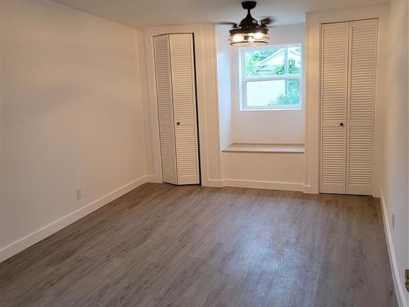 5th image of 5511 Avenue Q 1/2