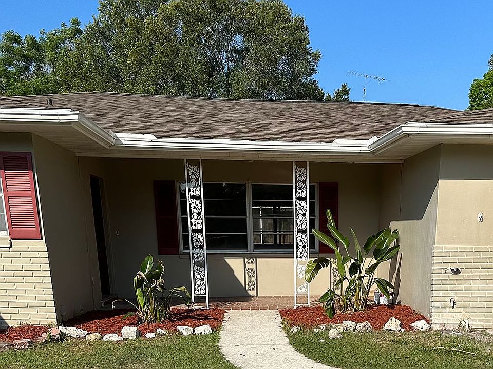1st image of 986 N Lyle Ave