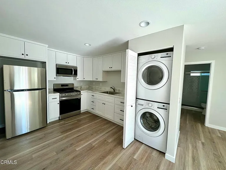 35 San Benito Ave — Photo 4