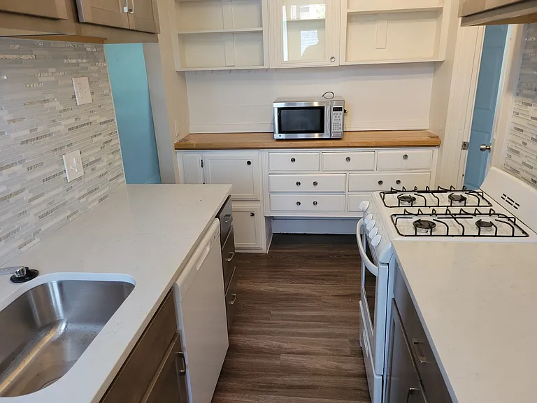 1560 N Lafayette St #1 — Photo 2
