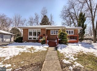 420 Schoolhouse Ln, Shippensburg, PA 17257