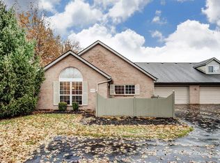 6020 Warbling Ln, Westerville, OH 43081