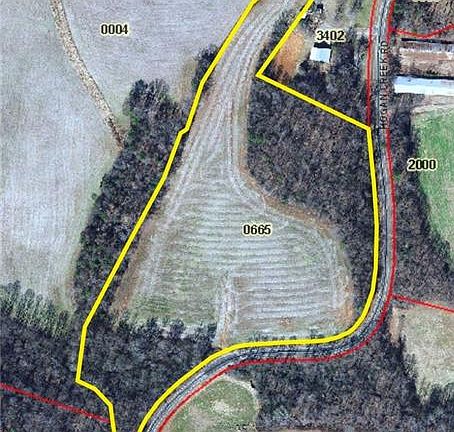5th image of Hogan Creek Rd