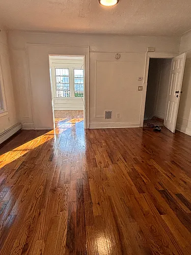 9511 104th St Photo 1