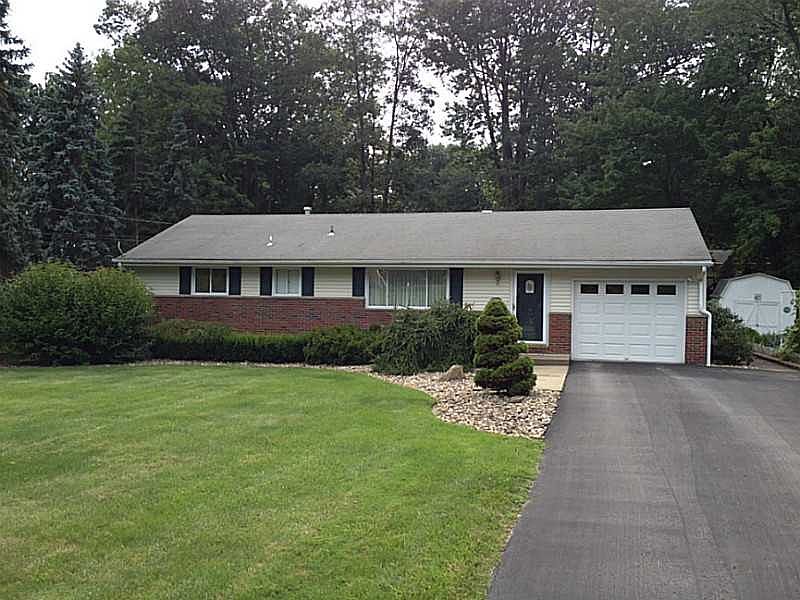 1st image of 122 Linsdale Dr