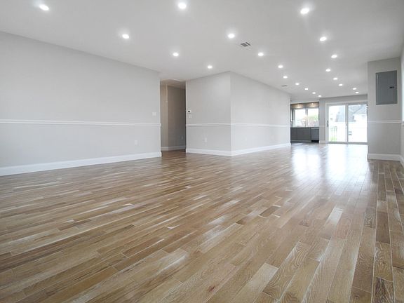 2nd image of 98 Fortfield Ave Floor 2