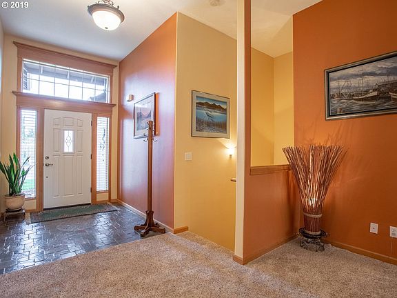 4th image of 7804 NE 106th Ct