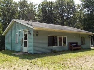 N4576 Shady Circle Dr, Redgranite, WI 54970