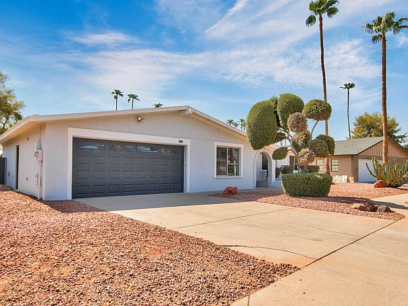 5th image of 2342 W Calle Iglesia Ave