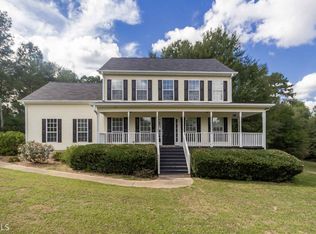 1255 New Hope Church Rd, Loganville, GA 30052