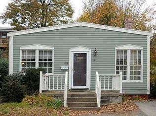 106 Derby St, Salem, MA 01970