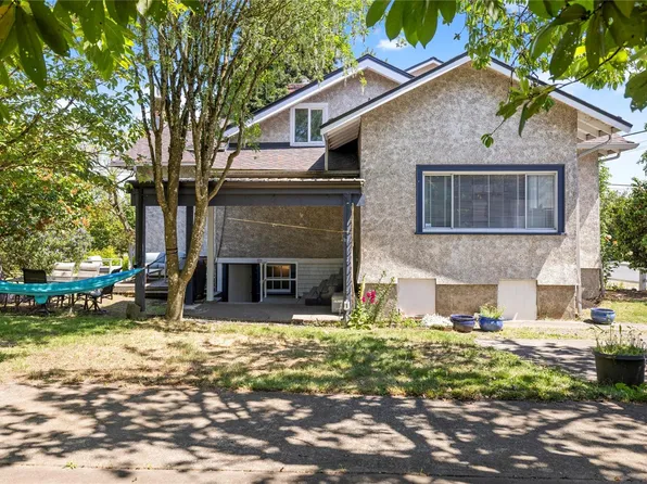 522 Victoria Rd, Nanaimo, BC V9R 4R3
