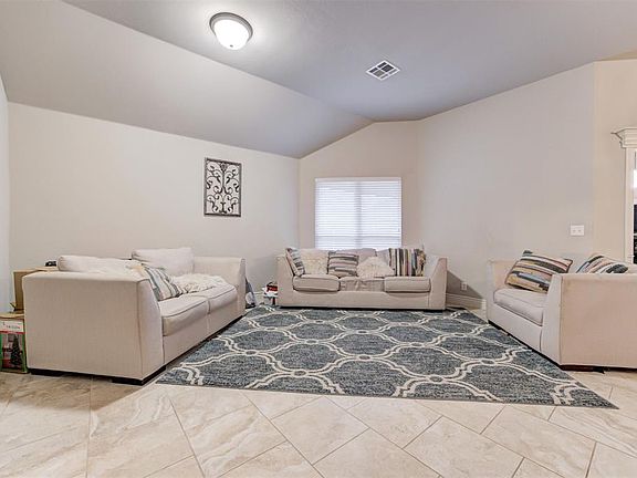 4th image of 1721 NW 162nd Cir