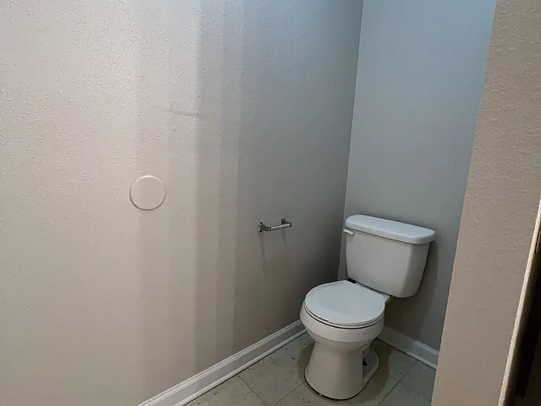 9101 Pembroke Oak Grove Rd #3E — Photo 15