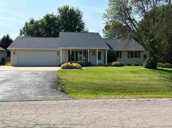 N311 Candlelite Way, Appleton, WI 54915