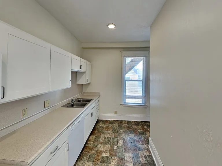 23 W 10th Ave #25B — Photo 3