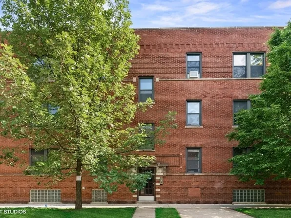 1941 W Argyle St APT 3, Chicago, IL 60640