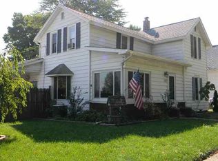 312 N Main St, Topeka, IN 46571