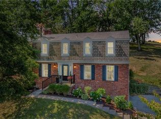 2324 Mill Grove Rd, Pittsburgh, PA 15241