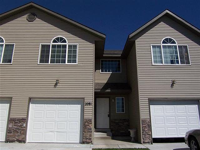 1st image of 2081 Dakota Ln