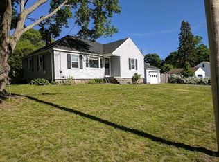 110 Pembrook Rd, North Andover, MA 01845
