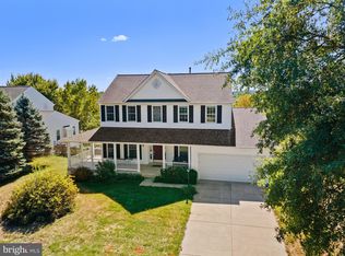 208 Larkspur Ct, Purcellville, VA 20132