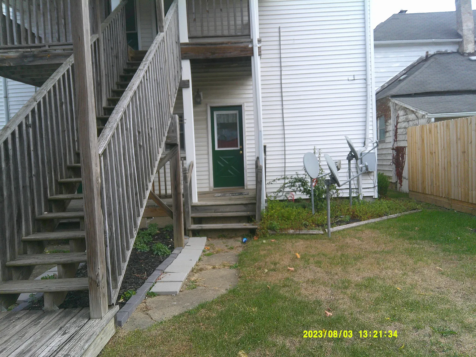 2 bed, 700 sqft, $785 — Photo 3