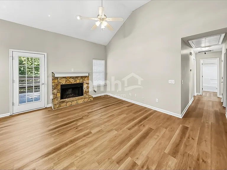 9 Herald Dr — Photo 8