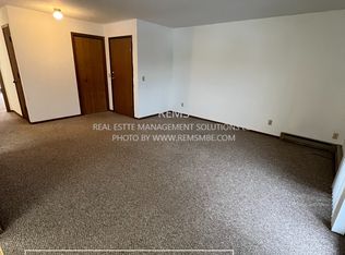 1045 Oak St #3, Wisconsin Dells, WI 53965