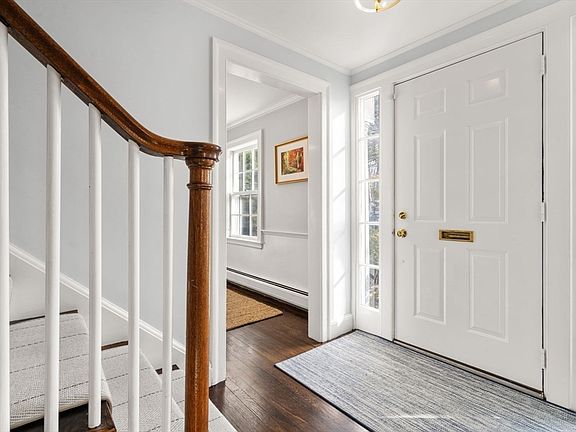 3rd image of 2 Cavanagh Rd