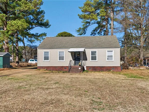 122 Lamper Rd, Portsmouth, VA 23701