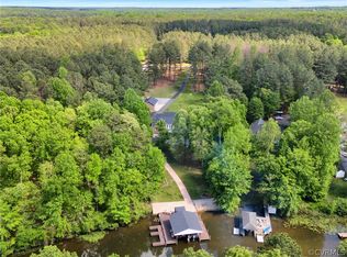 18905 Waterford Cir, Sutherland, VA 23885