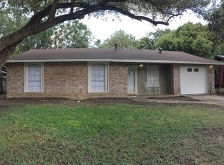 10726 Lazy Oaks Dr, San Antonio, TX 78217