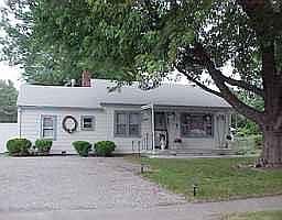1st image of 3023 S Villa Ave