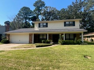6038 Fox Chase Trl, Shreveport, LA 71129