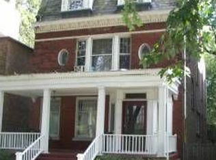 1317 E 50th St, Chicago, IL