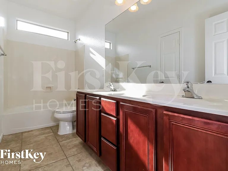 23781 W Hammond Ln — Photo 13