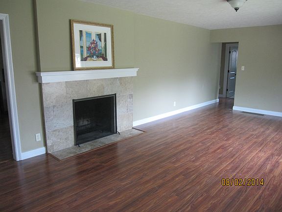 3rd image of 2987 Cathy Ln