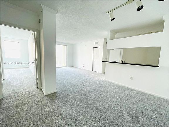 3rd image of 17150 N Bay Rd APT 2911
