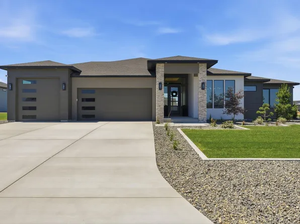 7220 S Ambrosia St, Kennewick, WA 99338