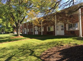 5837 Williamsburg Dr, Lorain, OH 44053