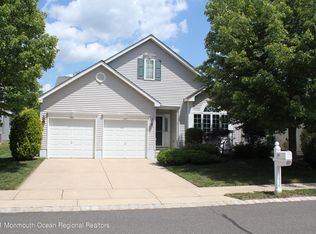 24 Turnberry Pl, Jackson, NJ 08527
