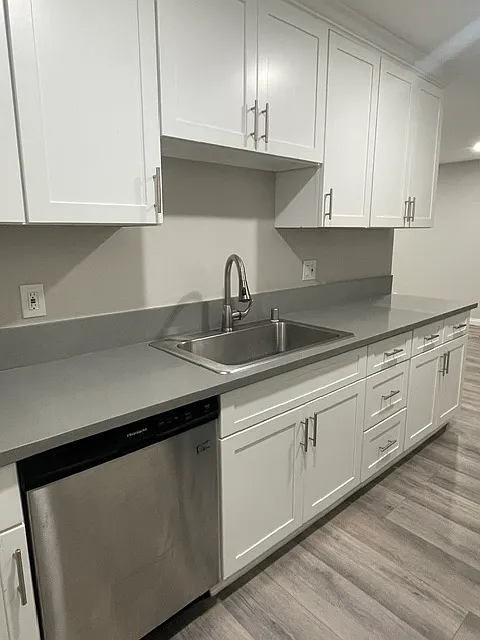 3565 Linden Ave — Photo 4